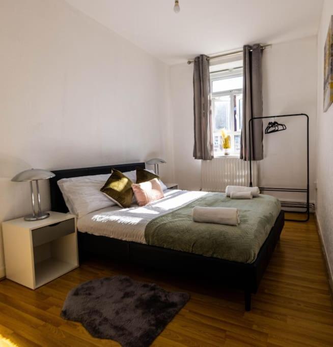 Pristine 3 Beds Hackney E9 Apartment London Bagian luar foto